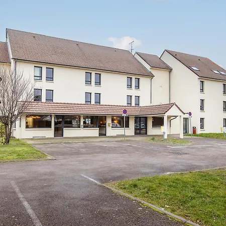 Bhoma Troyes ホテル