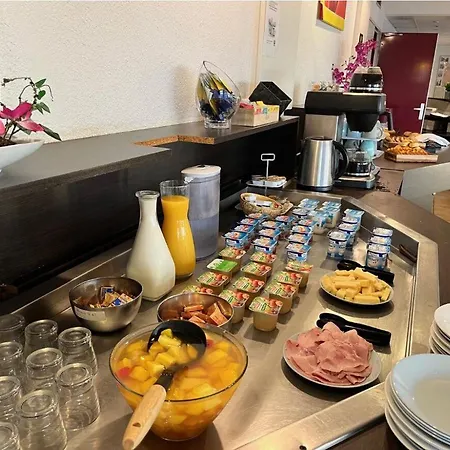 ホテル Bhoma Troyes