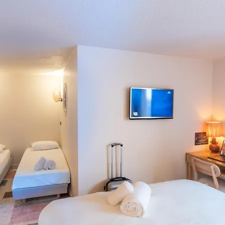 Bhoma Troyes Hotel 3*