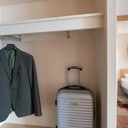 Bhoma Troyes Hotel