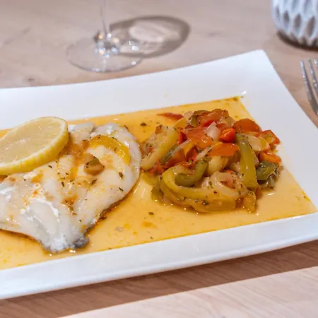 Bhoma Troyes Hotel 3*