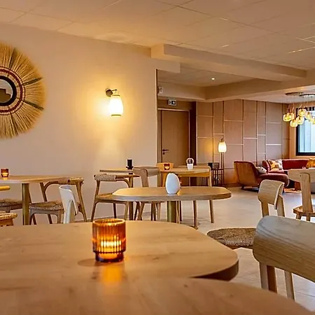 Bhoma Troyes 酒店
