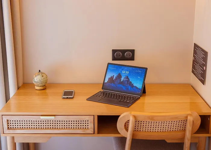 Bhoma Troyes Hotel 3*