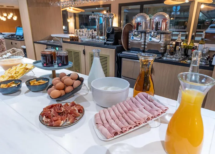 Hotel Bhoma Troyes 3*